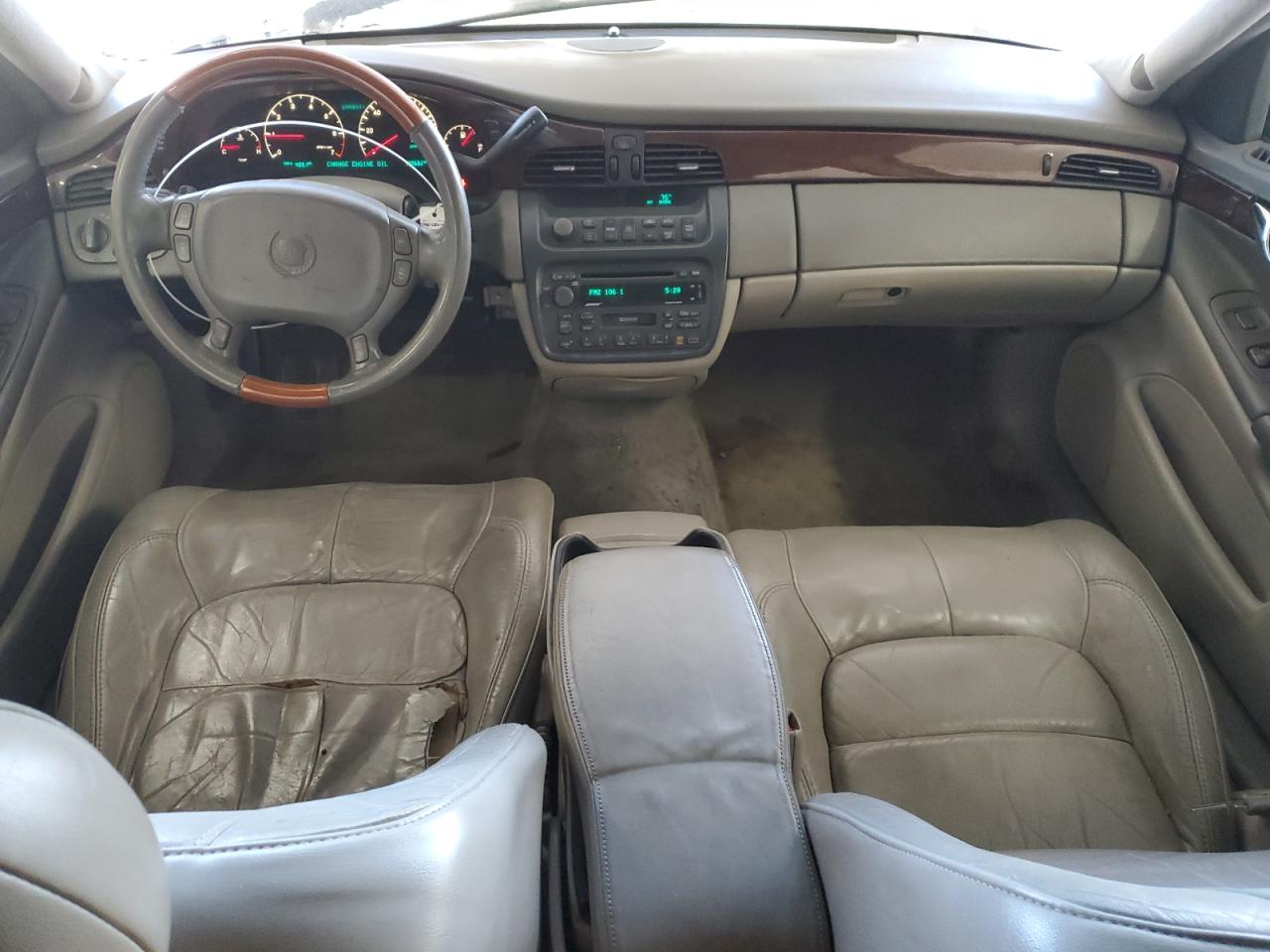 2001 Cadillac De Ville - Image 8