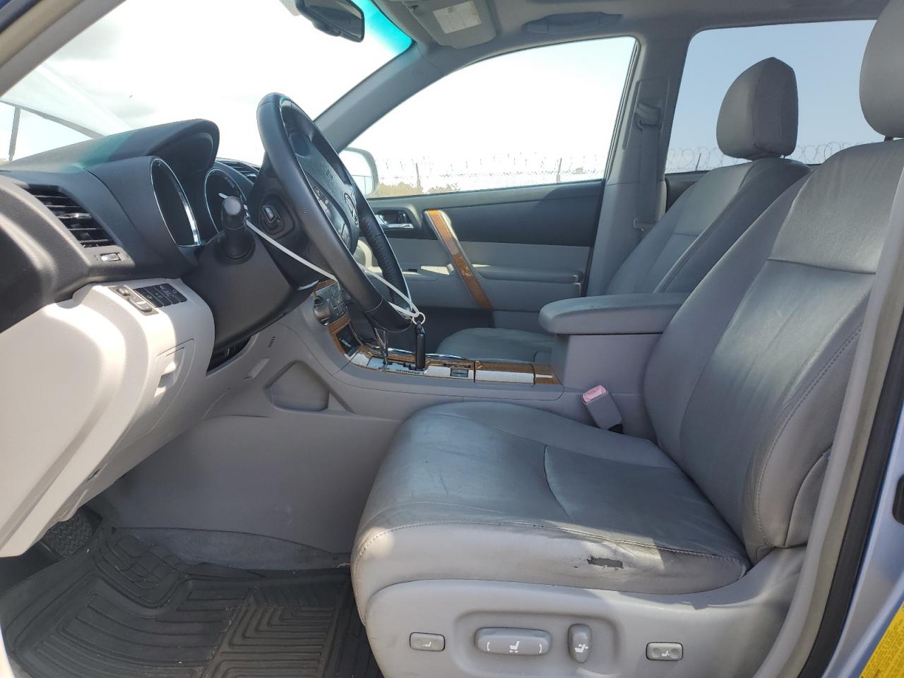 2008 Toyota Highlander - Image 7