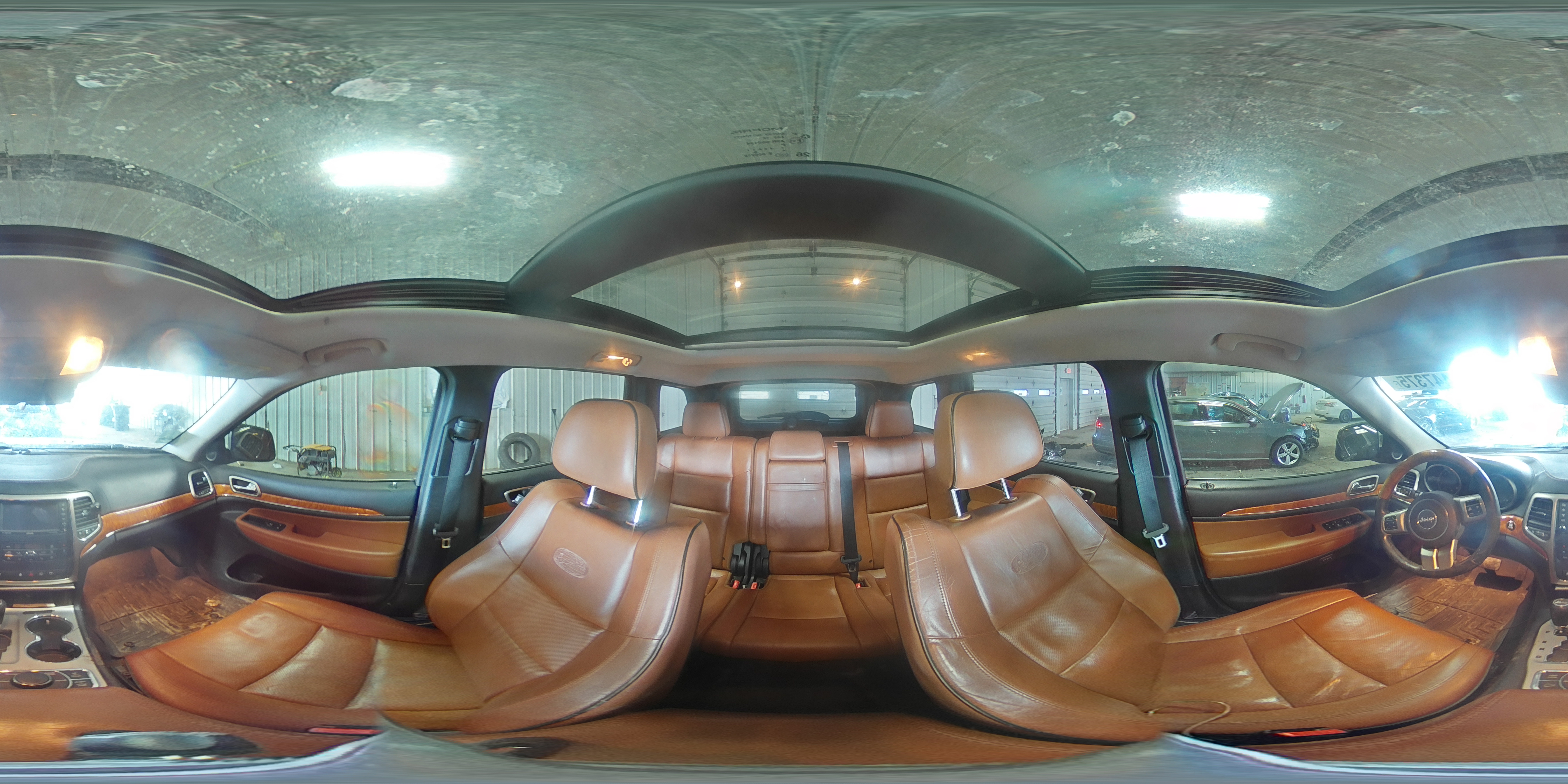 2013 Jeep Grand Cherokee - Image 13