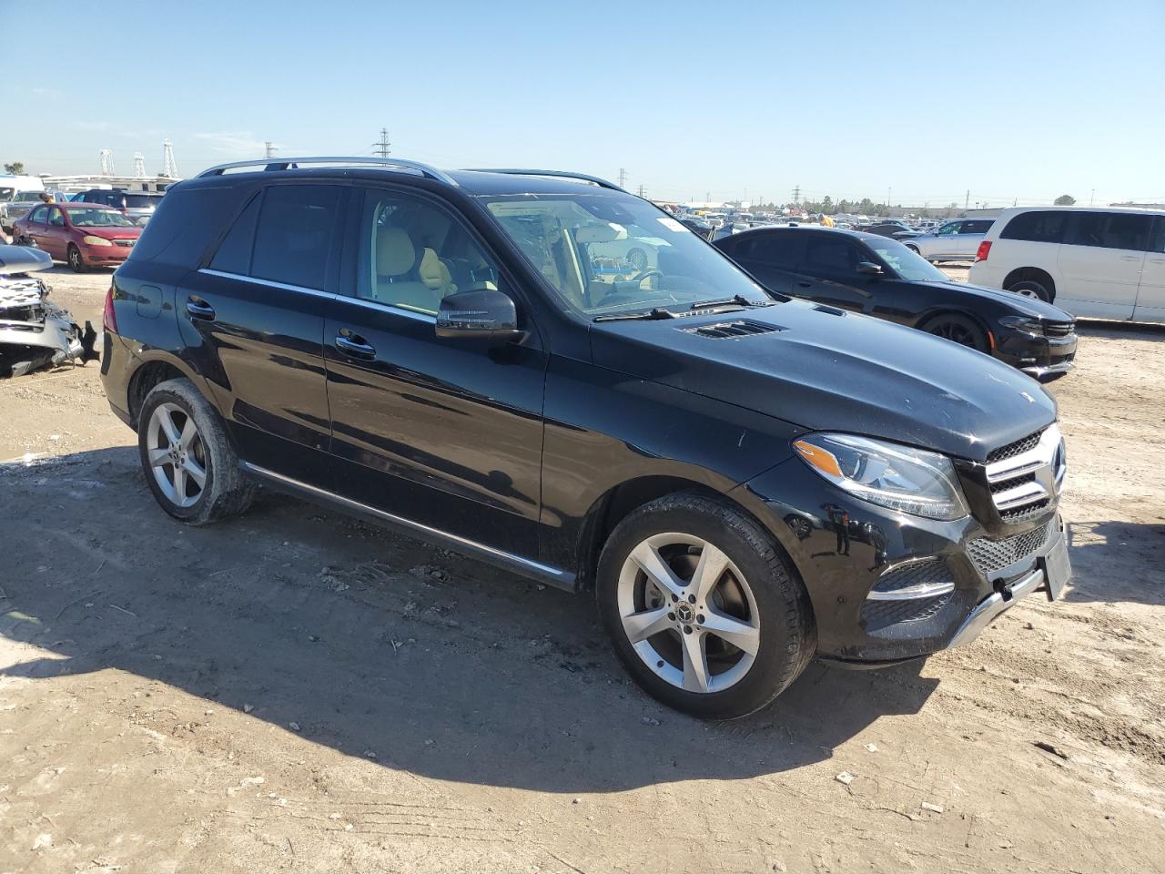 2017 Mercedes-Benz GLE - Image 4