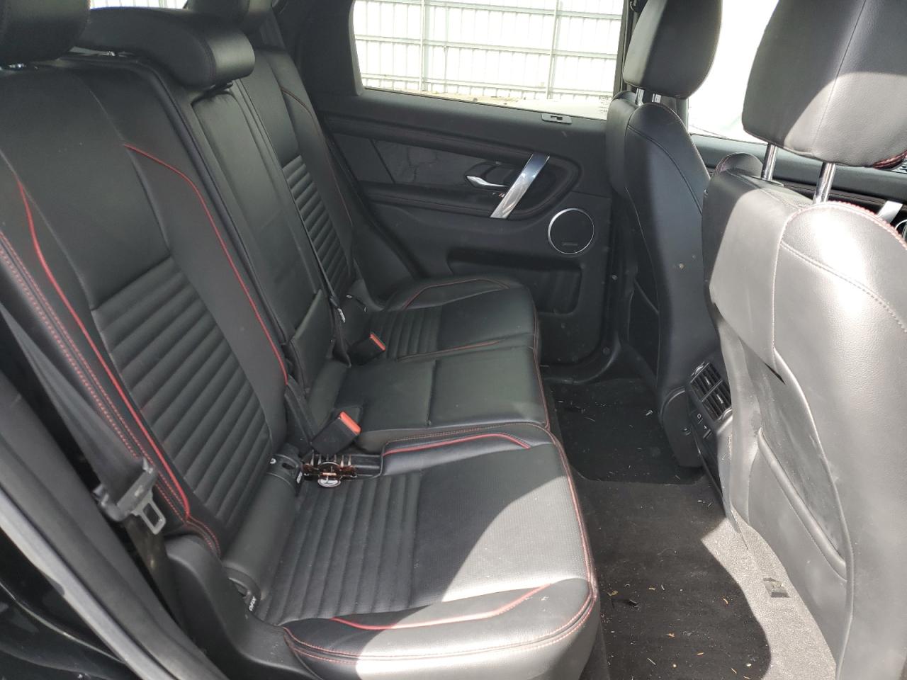2021 Land Rover Discovery - Image 11