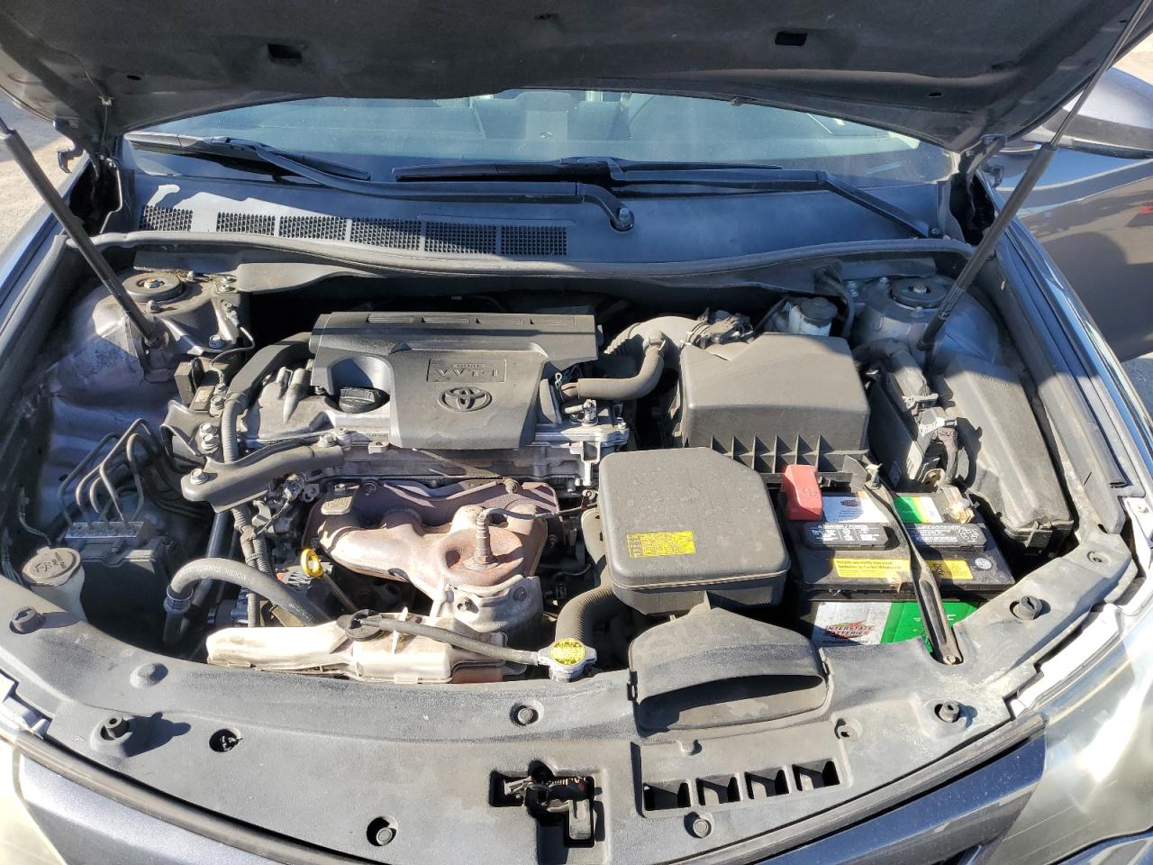 2012 Toyota Camry - Image 11