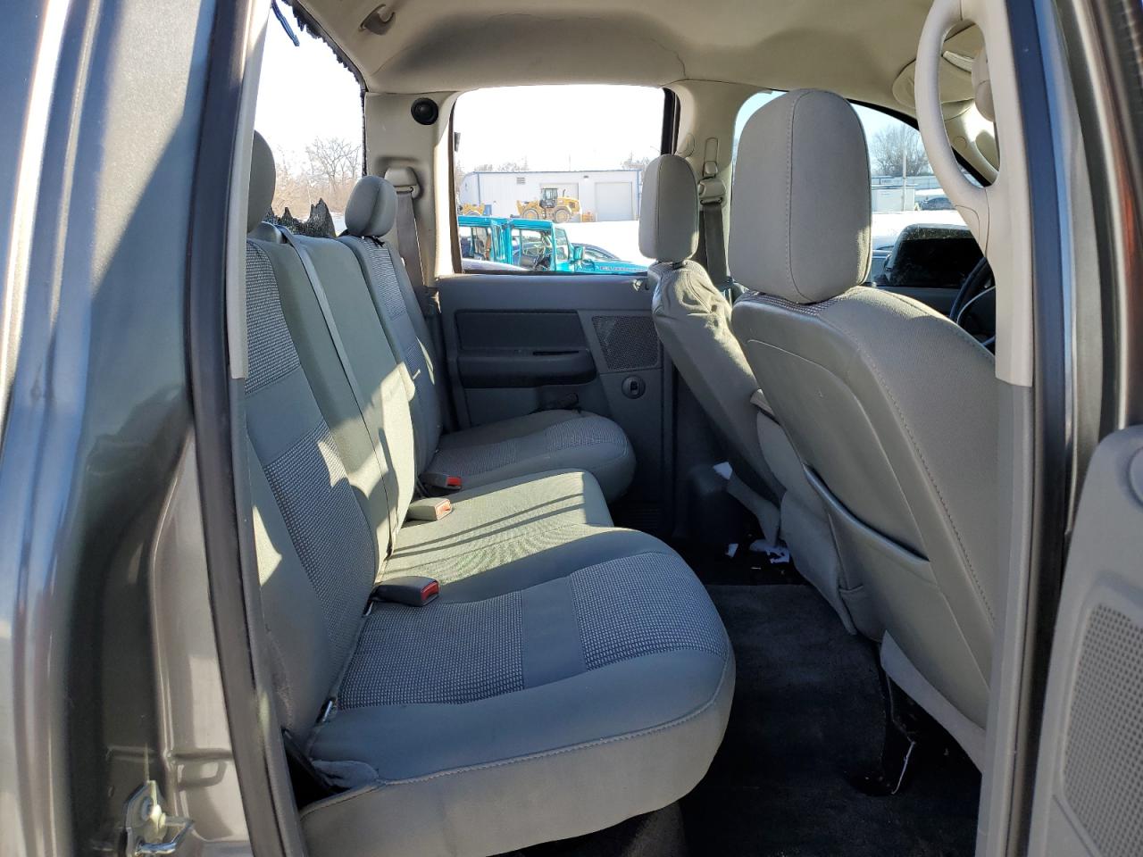 2007 Dodge RAM - Image 10