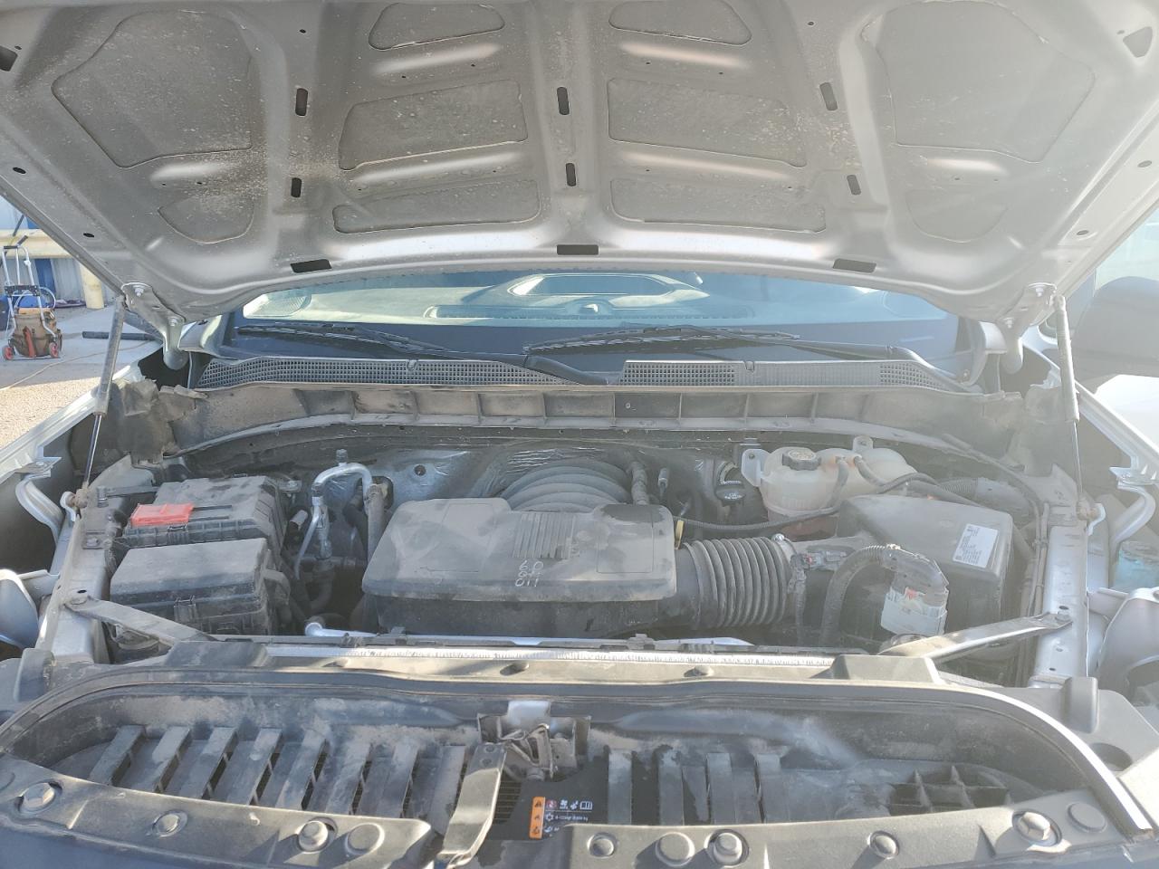 2019 Chevrolet Silverado - Image 11