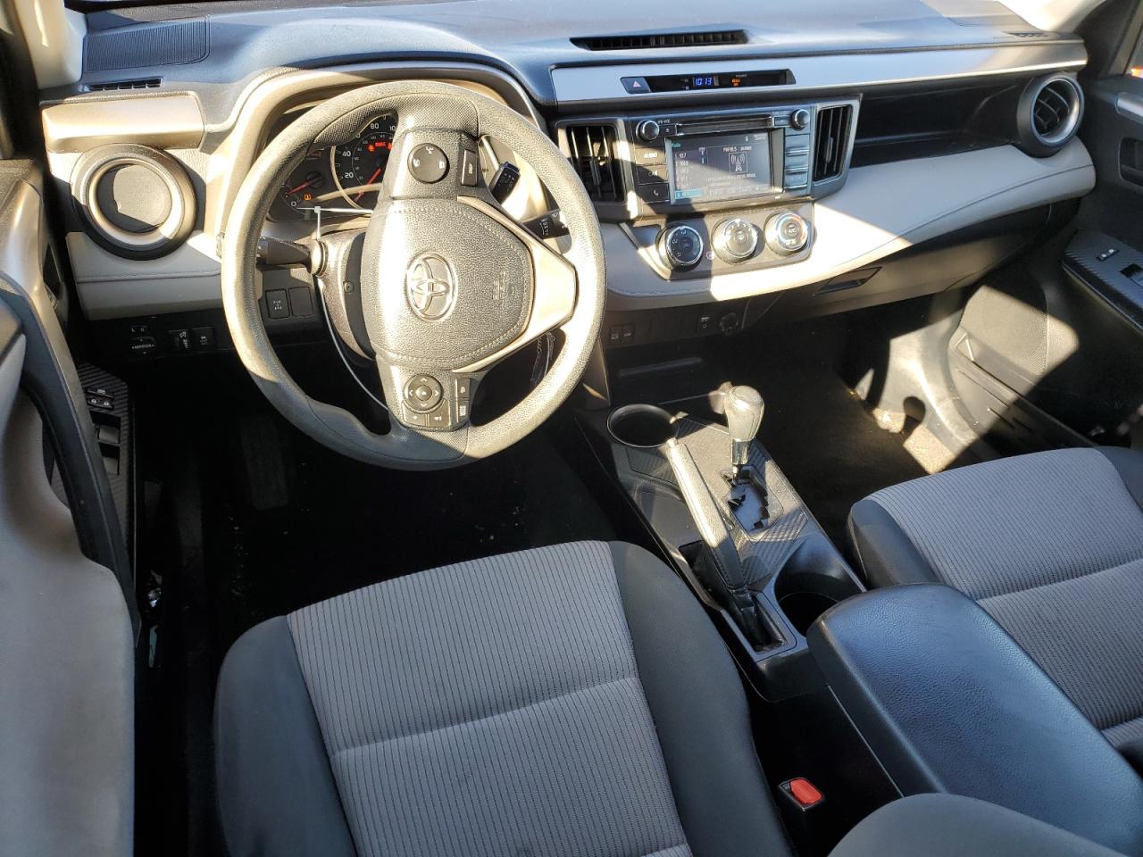 2014 Toyota RAV 4 - Image 8