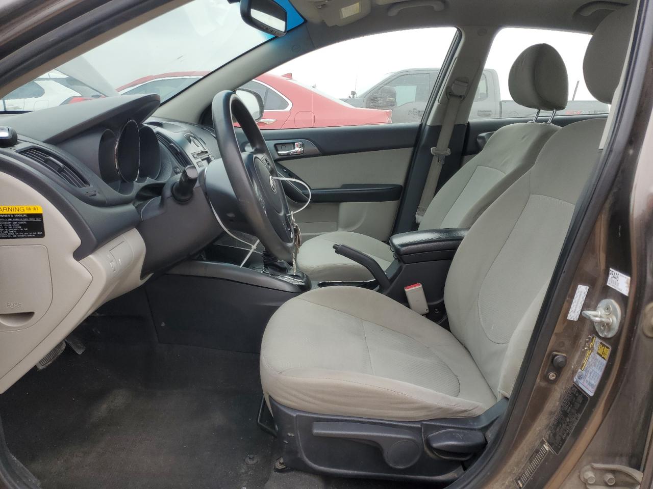 2013 Kia Forte - Image 7