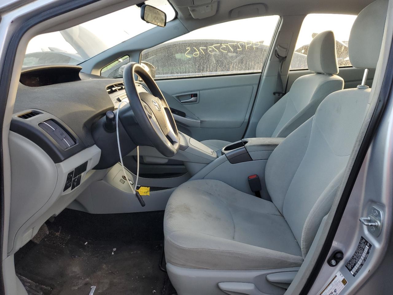 2014 Toyota Prius - Image 7