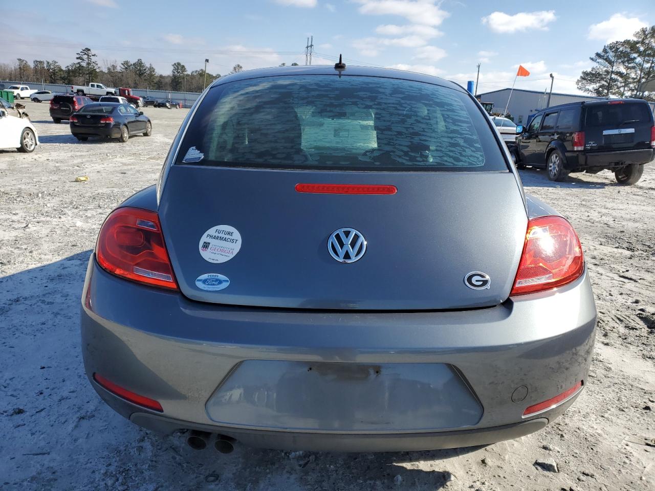 2013 Volkswagen Beetle - Image 6