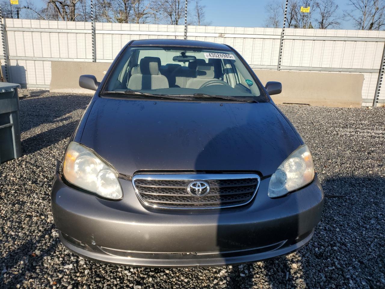 2005 Toyota Corolla - Image 5