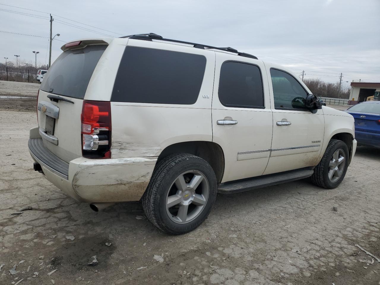 2013 Chevrolet Tahoe - Image 3