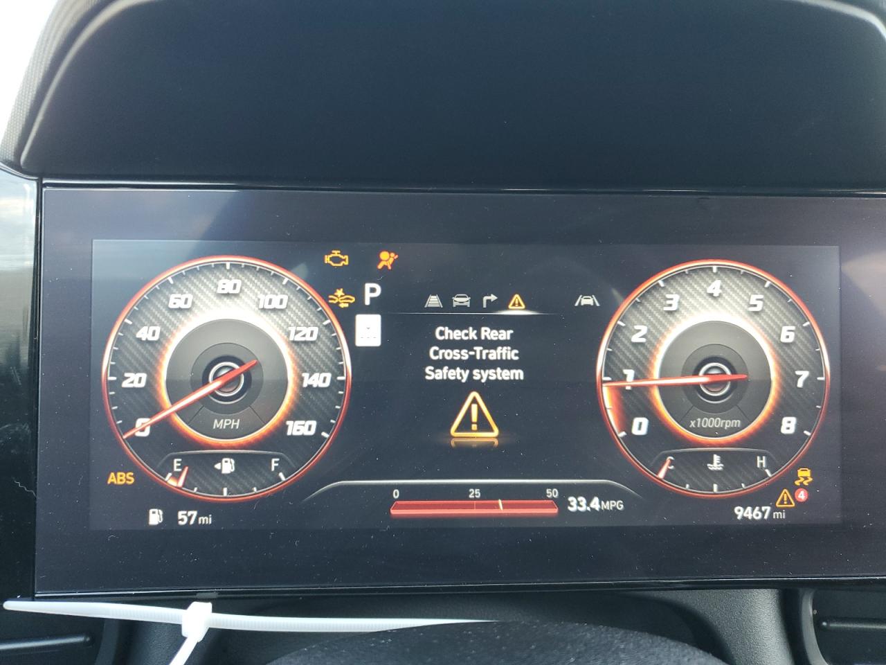 2024 Hyundai Elantra - Image 9