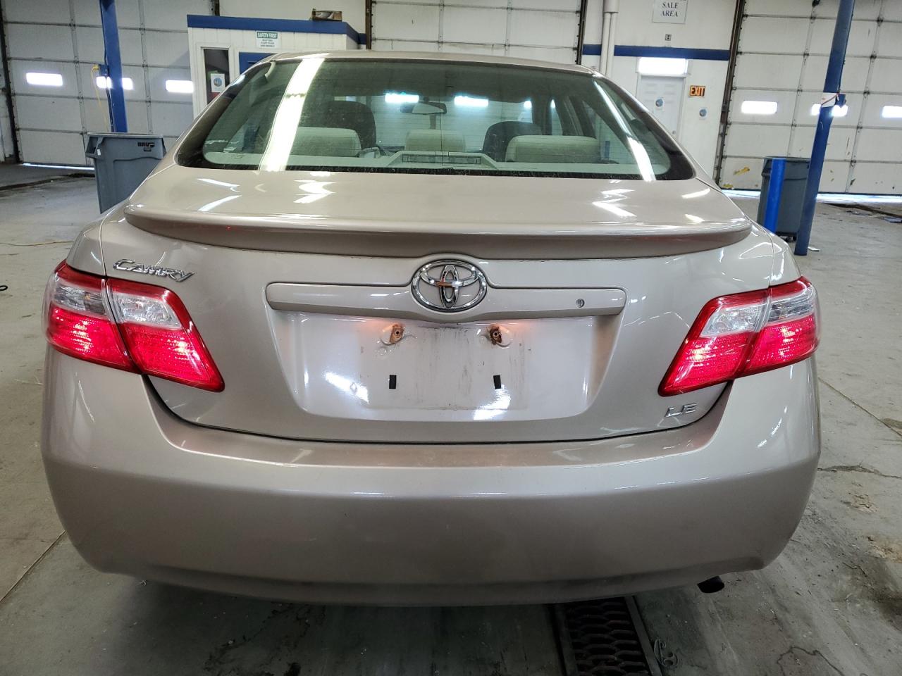 2009 Toyota Camry - Image 6