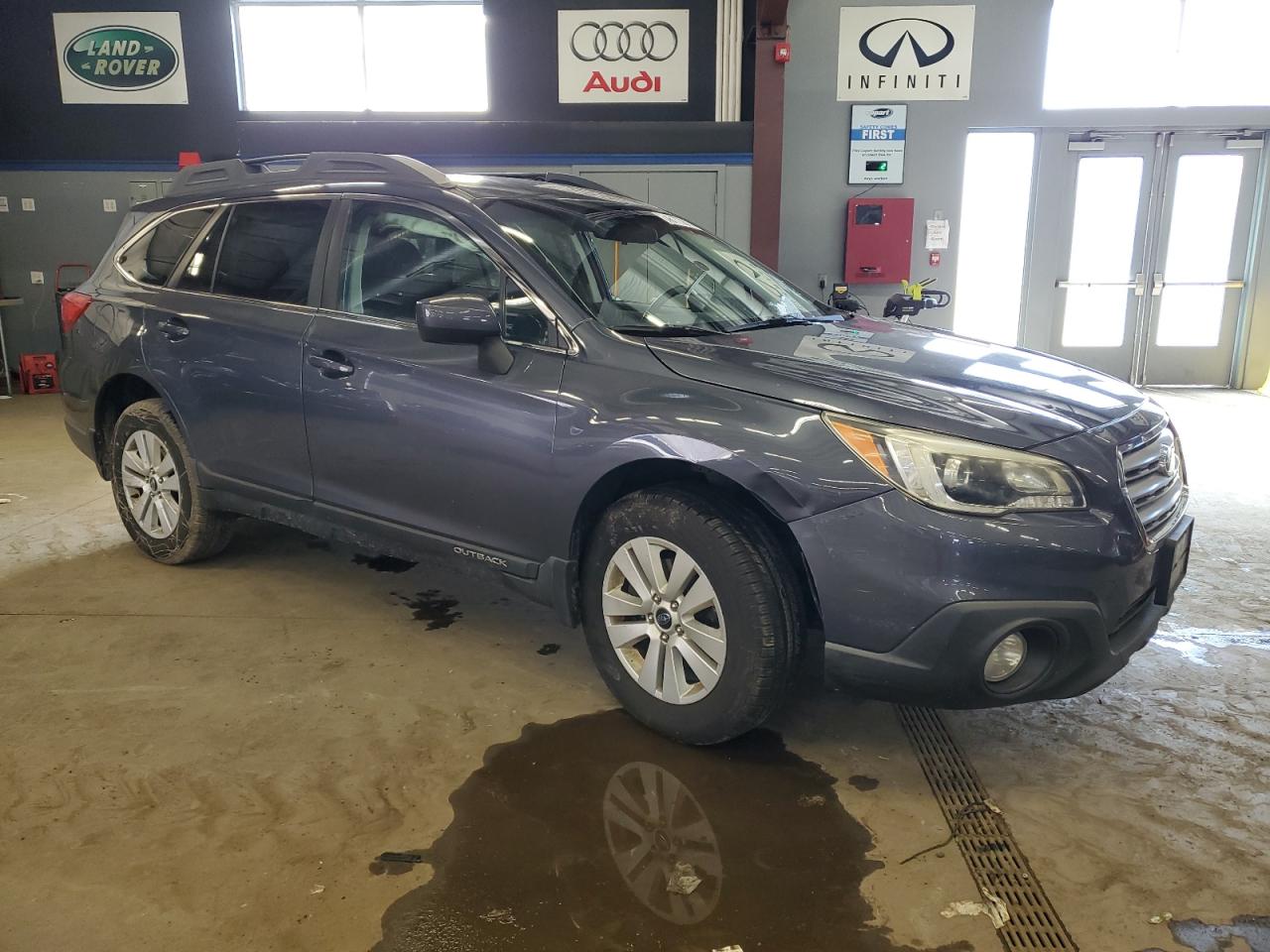 2016 Subaru Outback - Image 4