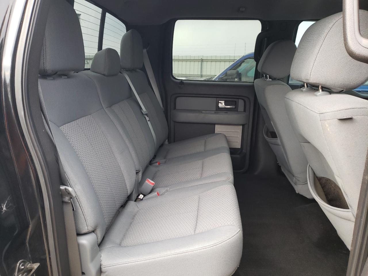 2013 Ford F-150 - Image 10