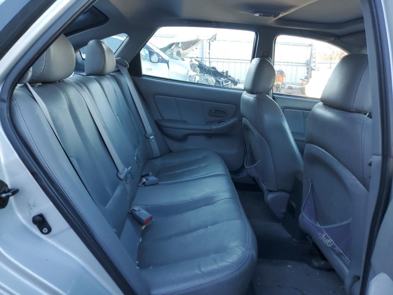 2006 Hyundai Elantra - Image 10