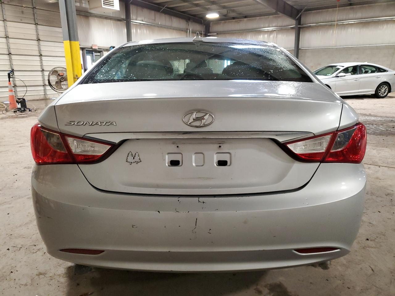 2013 Hyundai Sonata - Image 6