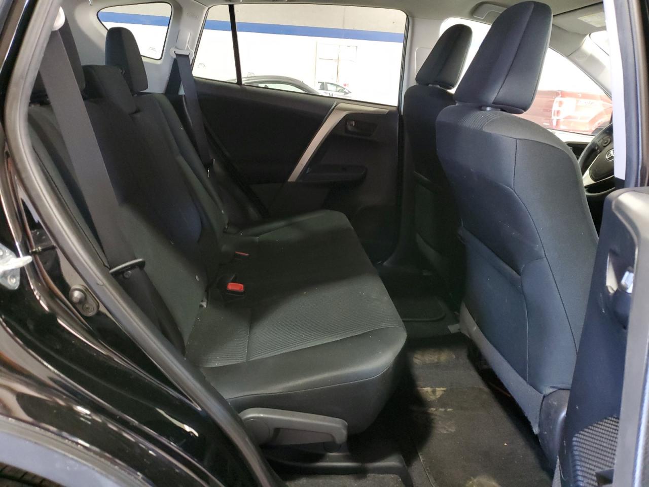 2014 Toyota RAV 4 - Image 11