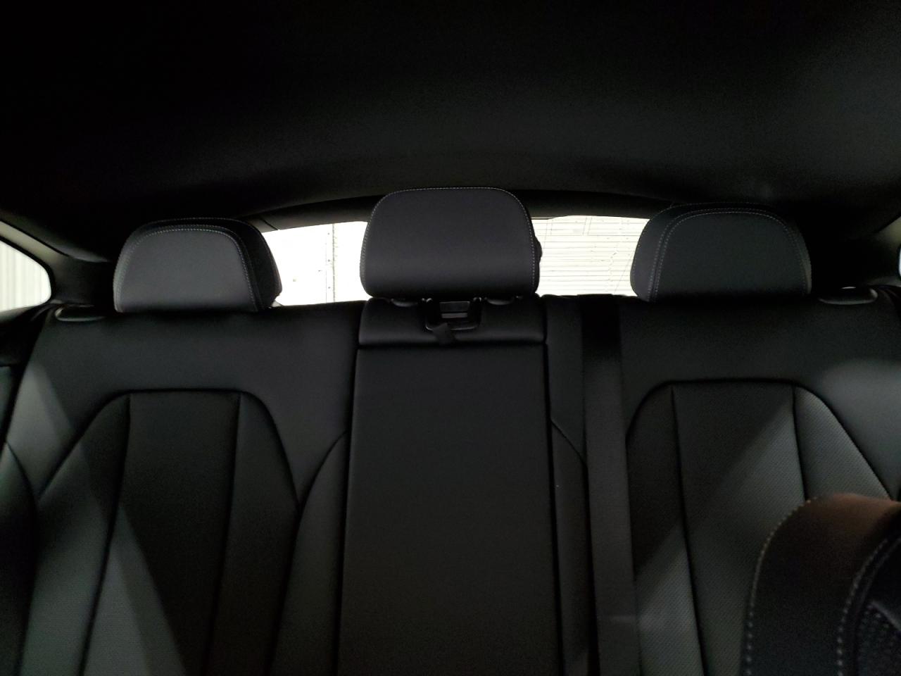 2024 BMW X4 - Image 10