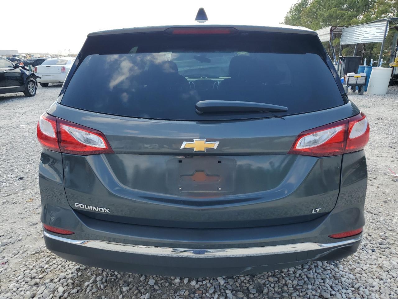 2018 Chevrolet Equinox - Image 6