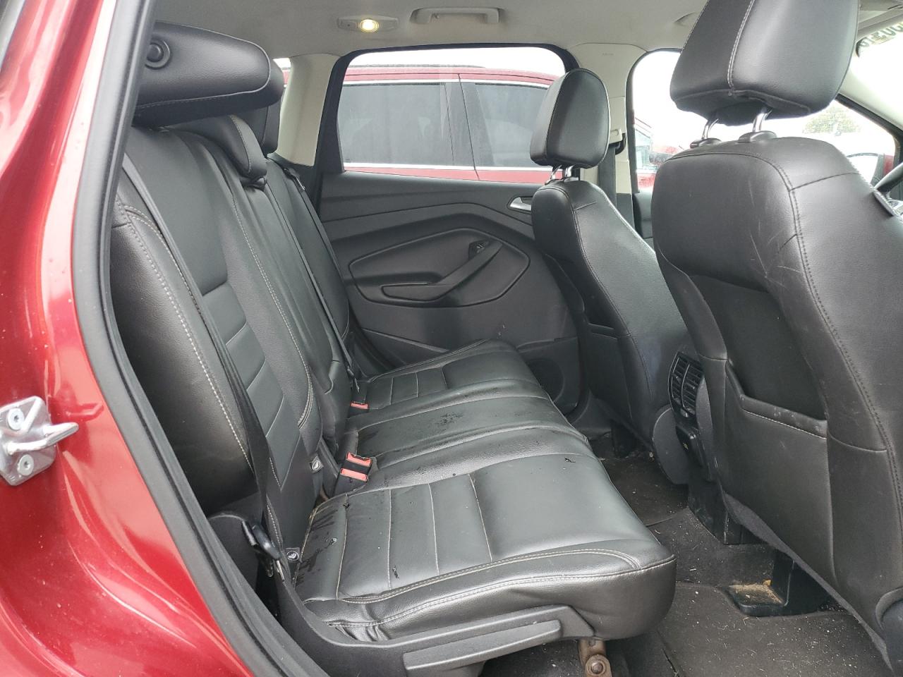 2015 Ford Escape - Image 11