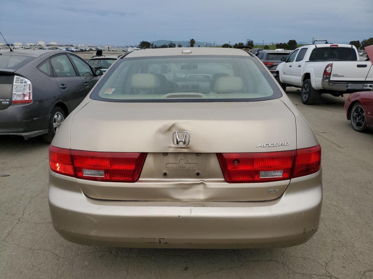 2005 Honda Accord - Image 6