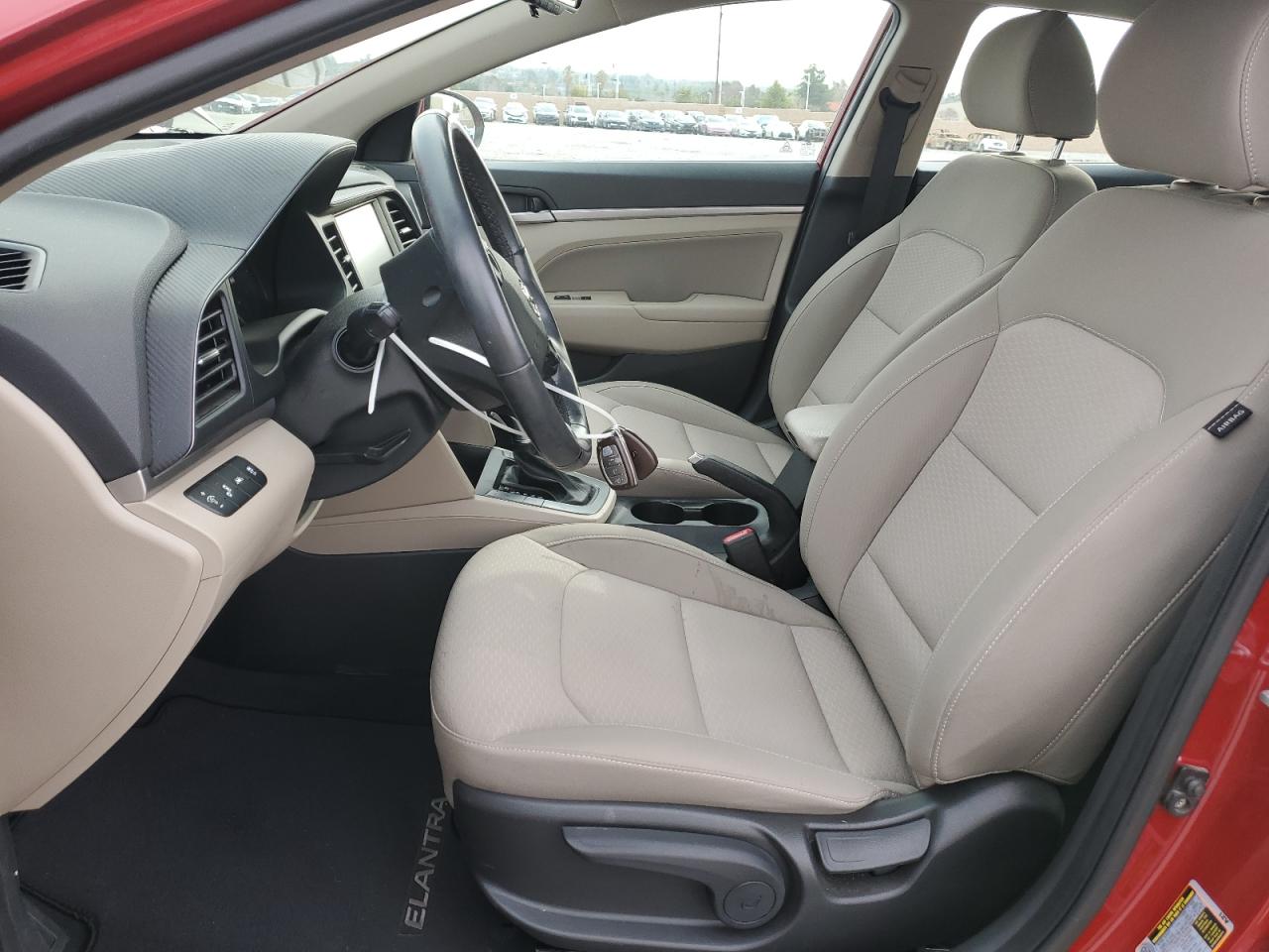 2020 Hyundai Elantra - Image 7