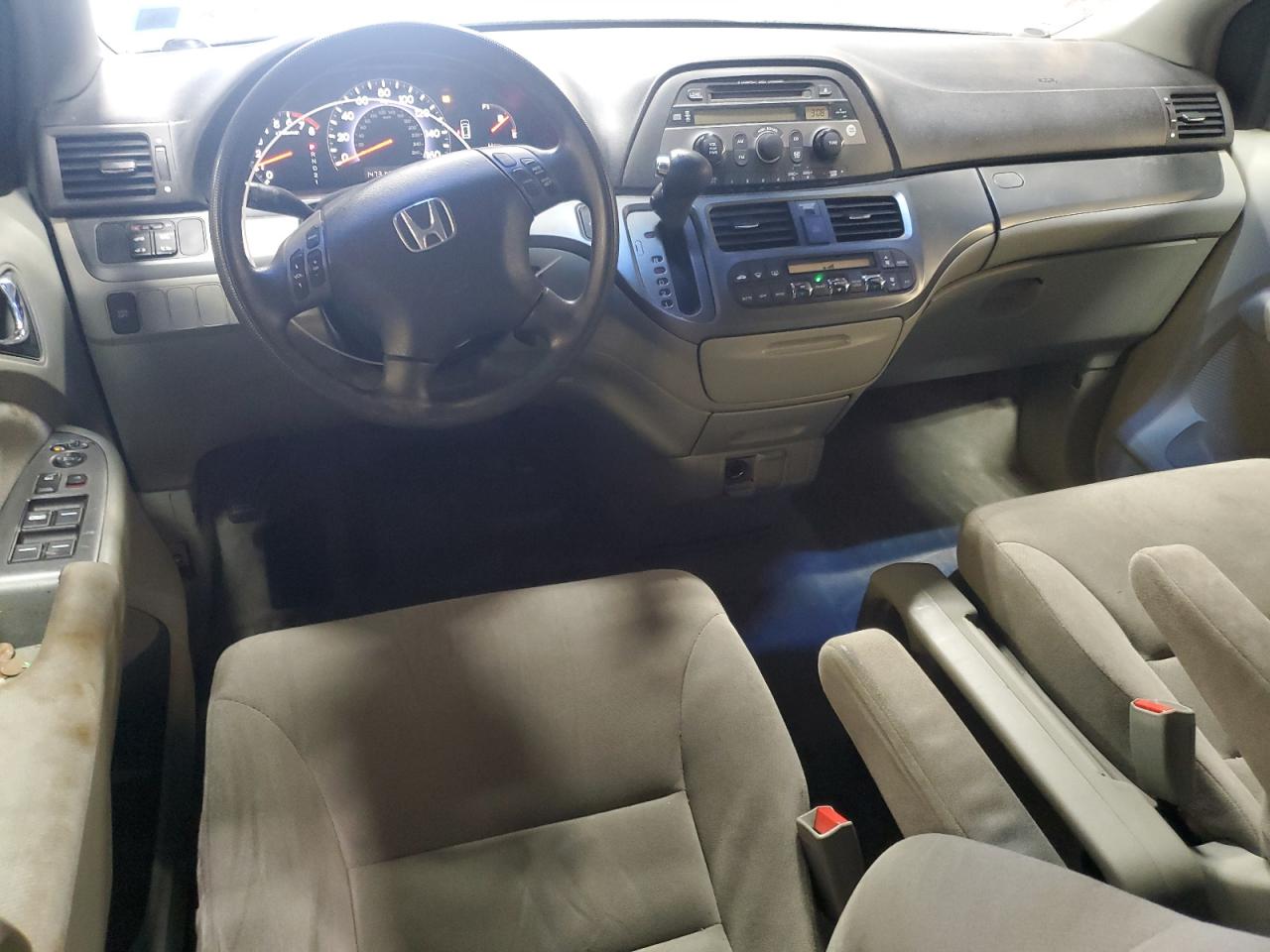 2006 Honda Odyssey - Image 8