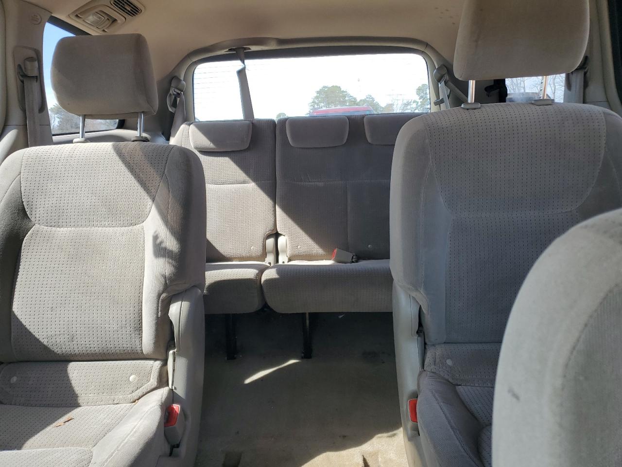 2008 Toyota Sienna - Image 10