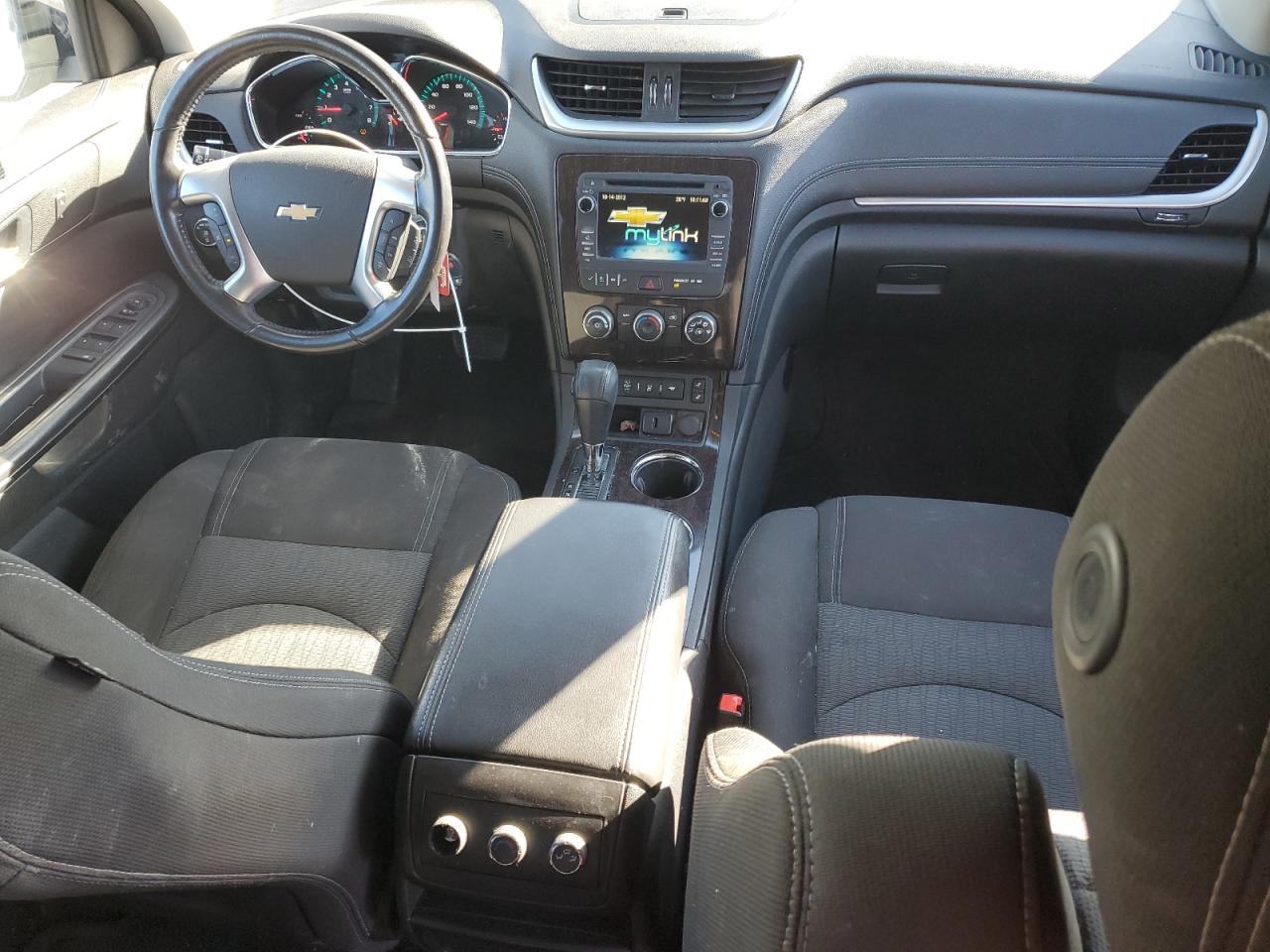 2016 Chevrolet Traverse - Image 8