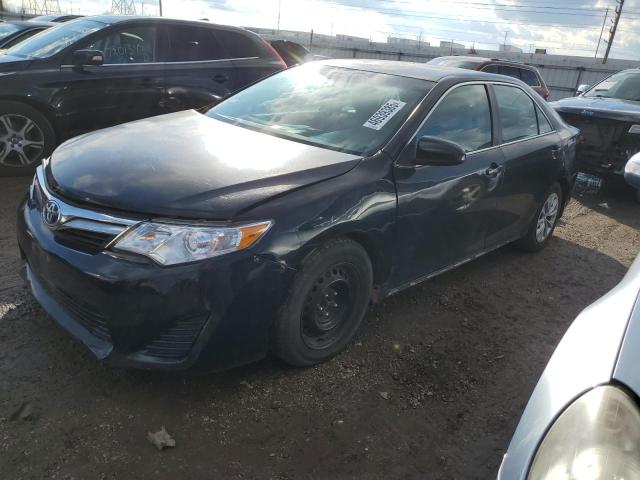 2014 Toyota Camry Hybrid продається в Elgin, IL - Mechanical