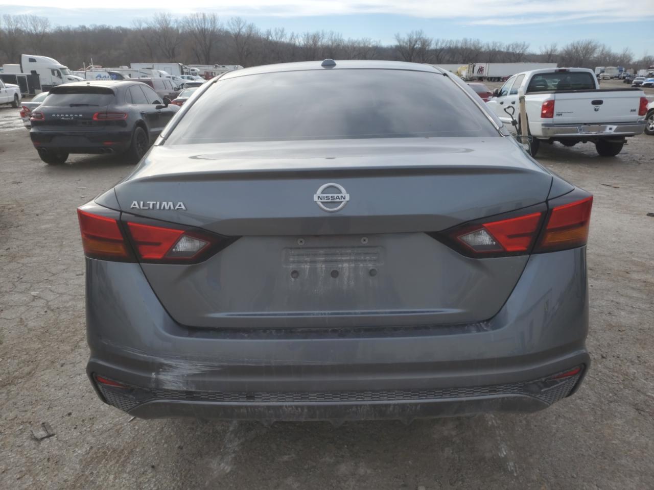 2019 Nissan Altima - Image 6