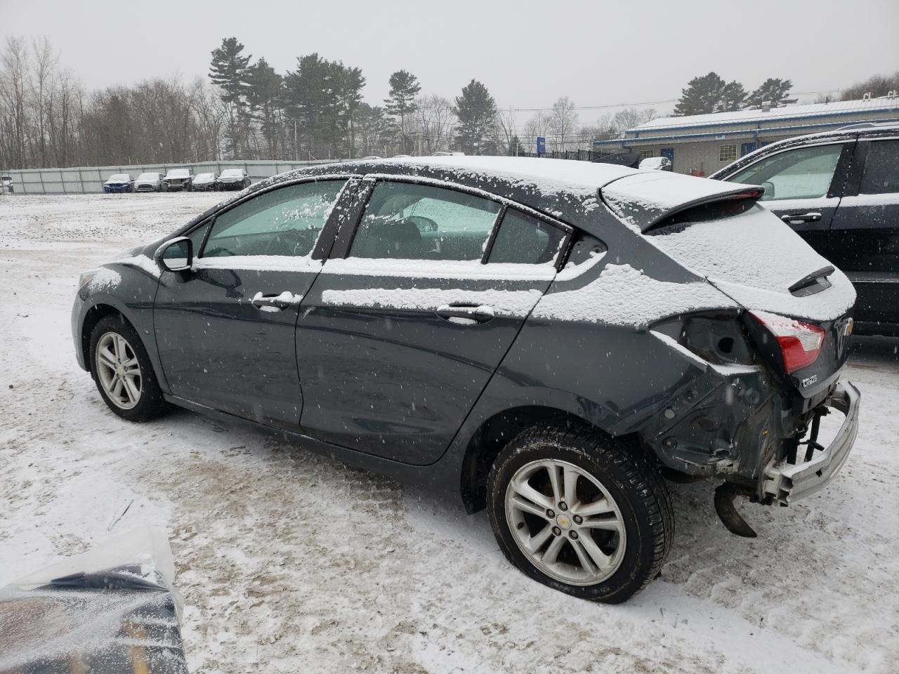 2017 Chevrolet Cruze - Image 2