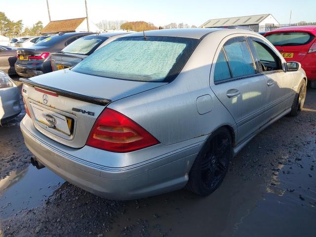 2002 MERCEDES BENZ C32 AMG