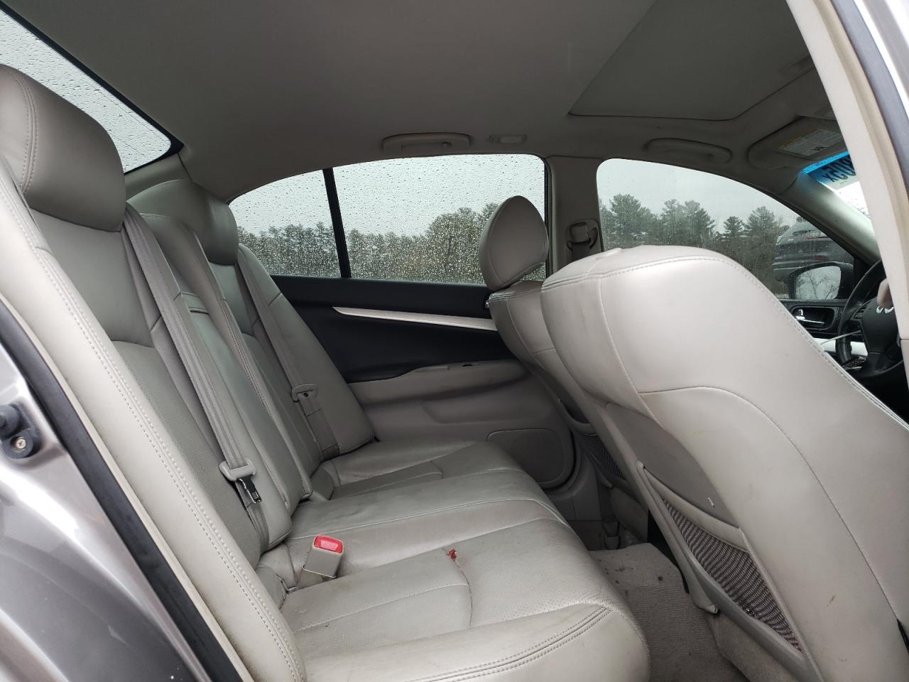 2009 Infiniti G - Image 10