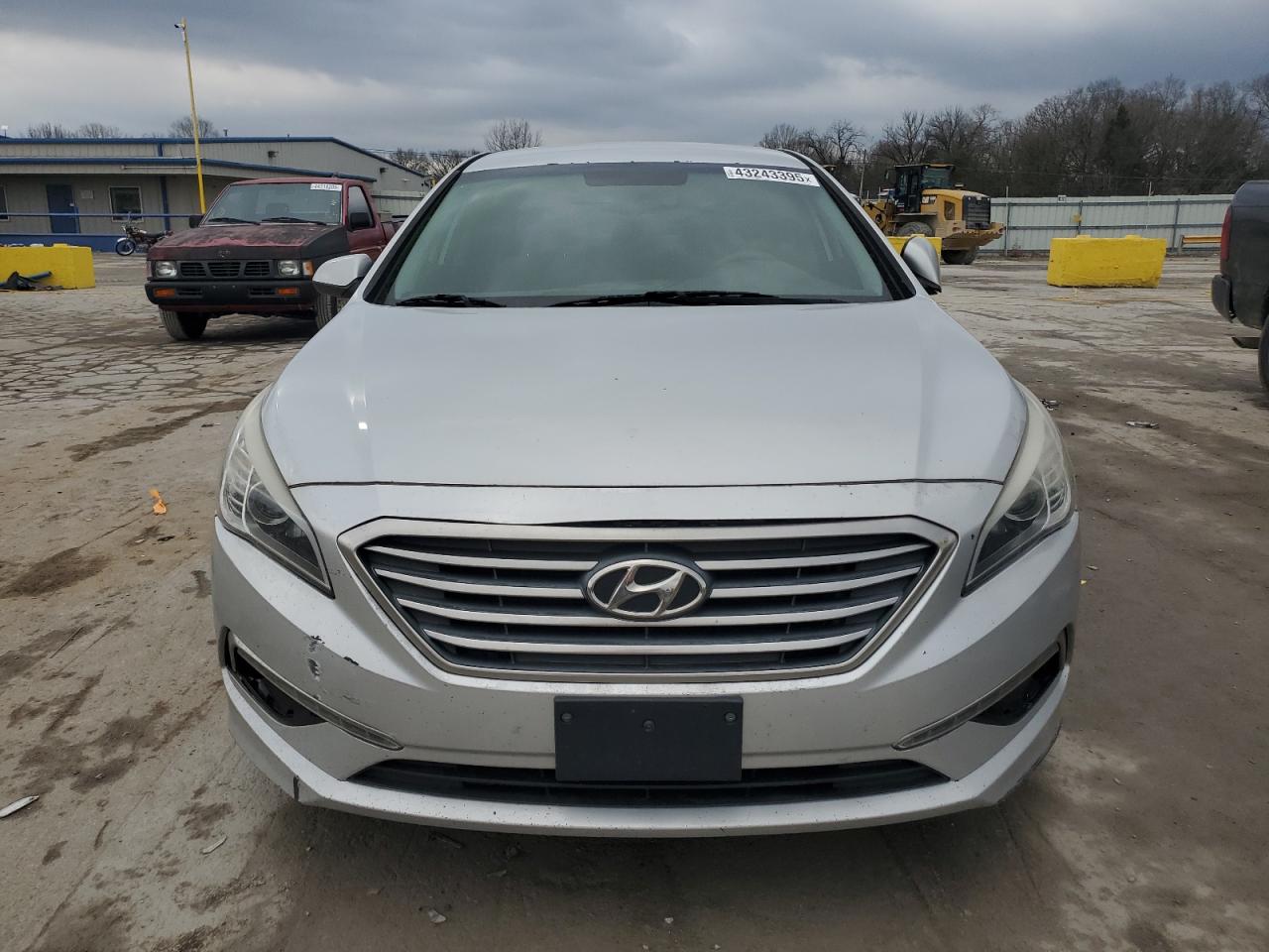 2015 Hyundai Sonata - Image 5