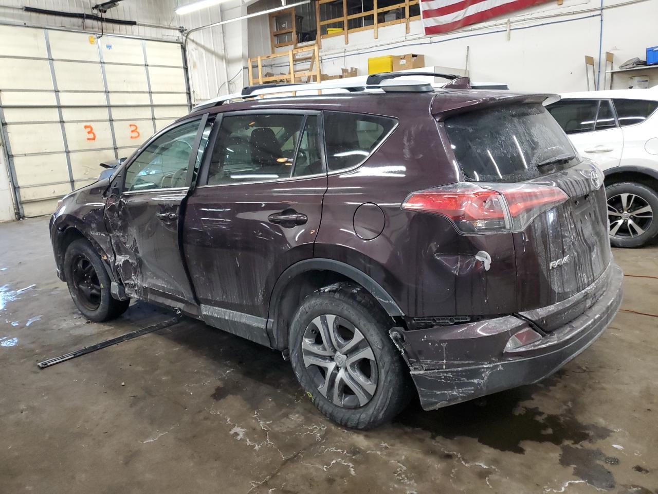 2016 Toyota RAV 4 - Image 2