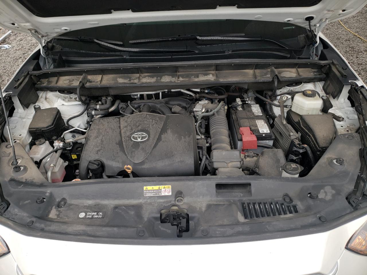 2021 Toyota Highlander - Image 12