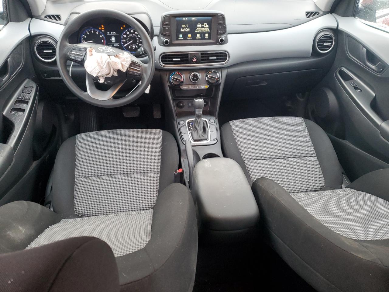 2021 Hyundai Kona - Image 8