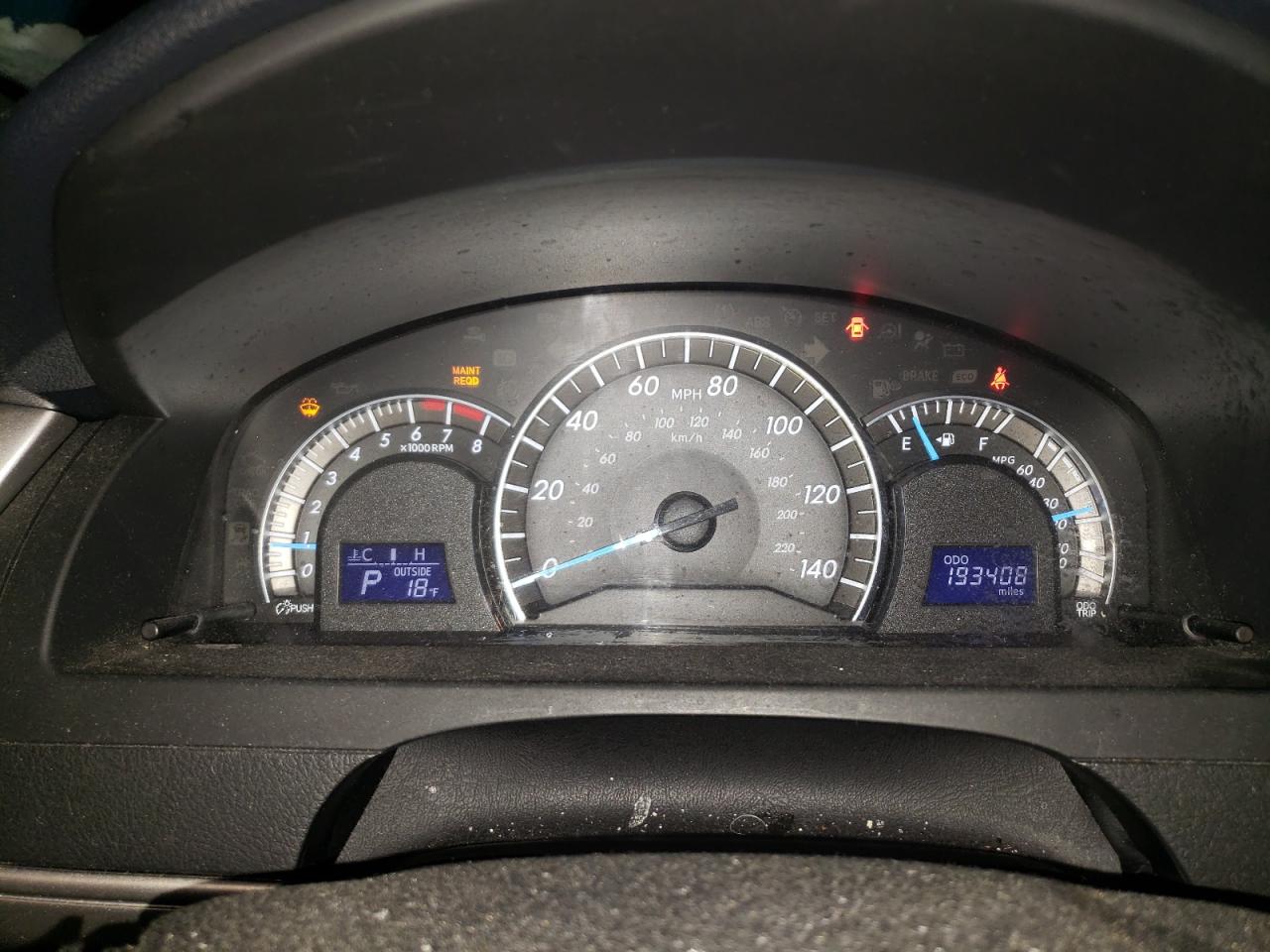 2013 Toyota Camry - Image 9