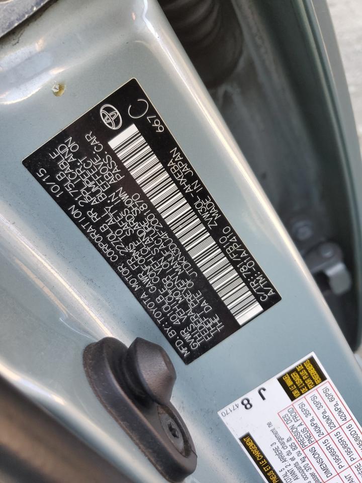2015 Toyota Prius - Image 13