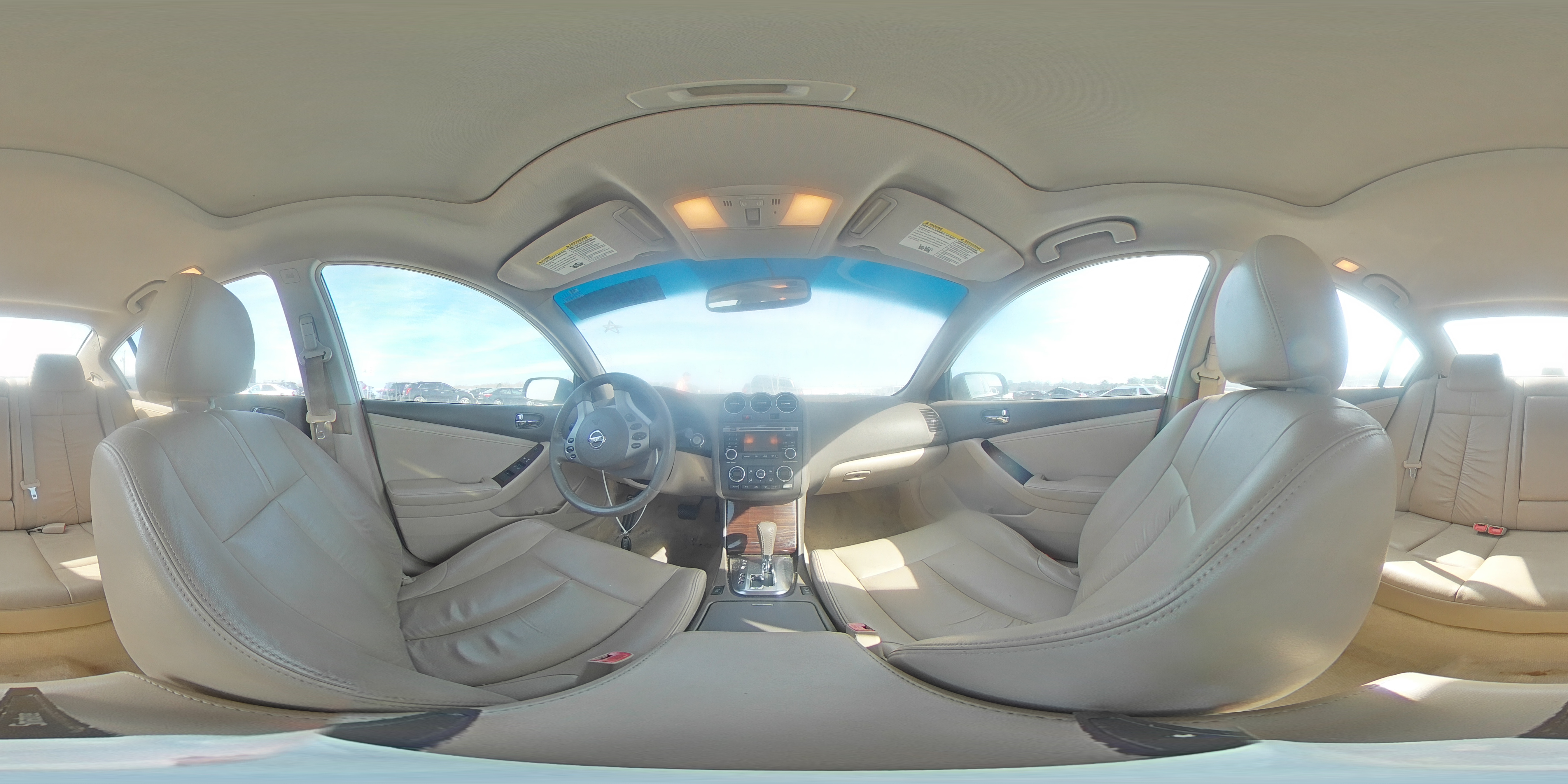 2011 Nissan Altima - Image 13