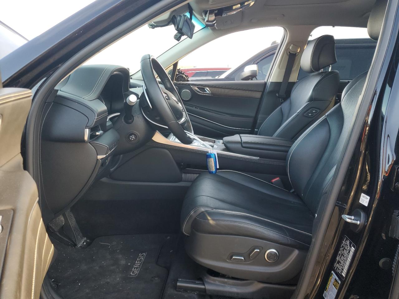 2023 Genesis GV80 - Image 7