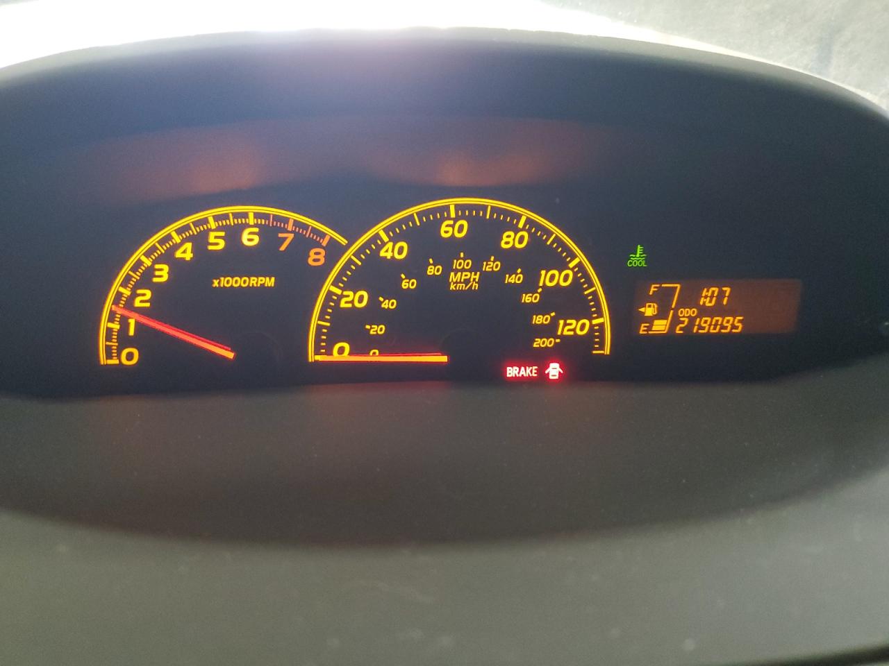 2010 Toyota Yaris - Image 9