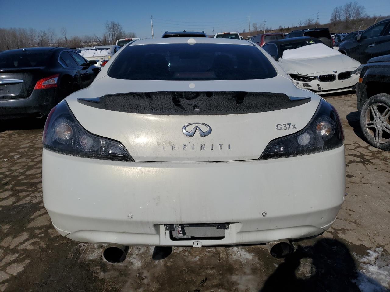 2011 Infiniti G - Image 6