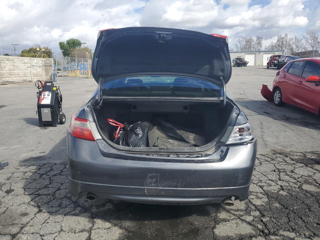 2009 Toyota Camry - Image 6