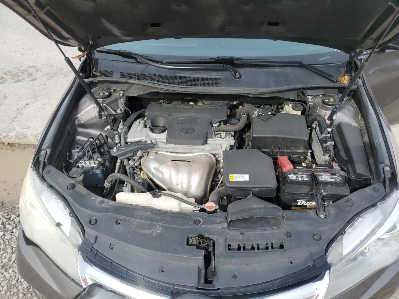 2016 Toyota Camry - Image 13