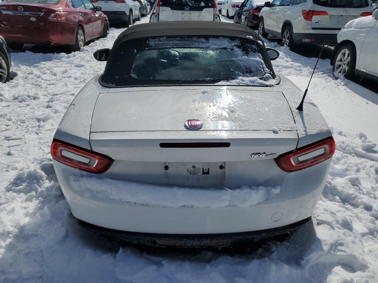 2018 Fiat 124 Spider - Image 6