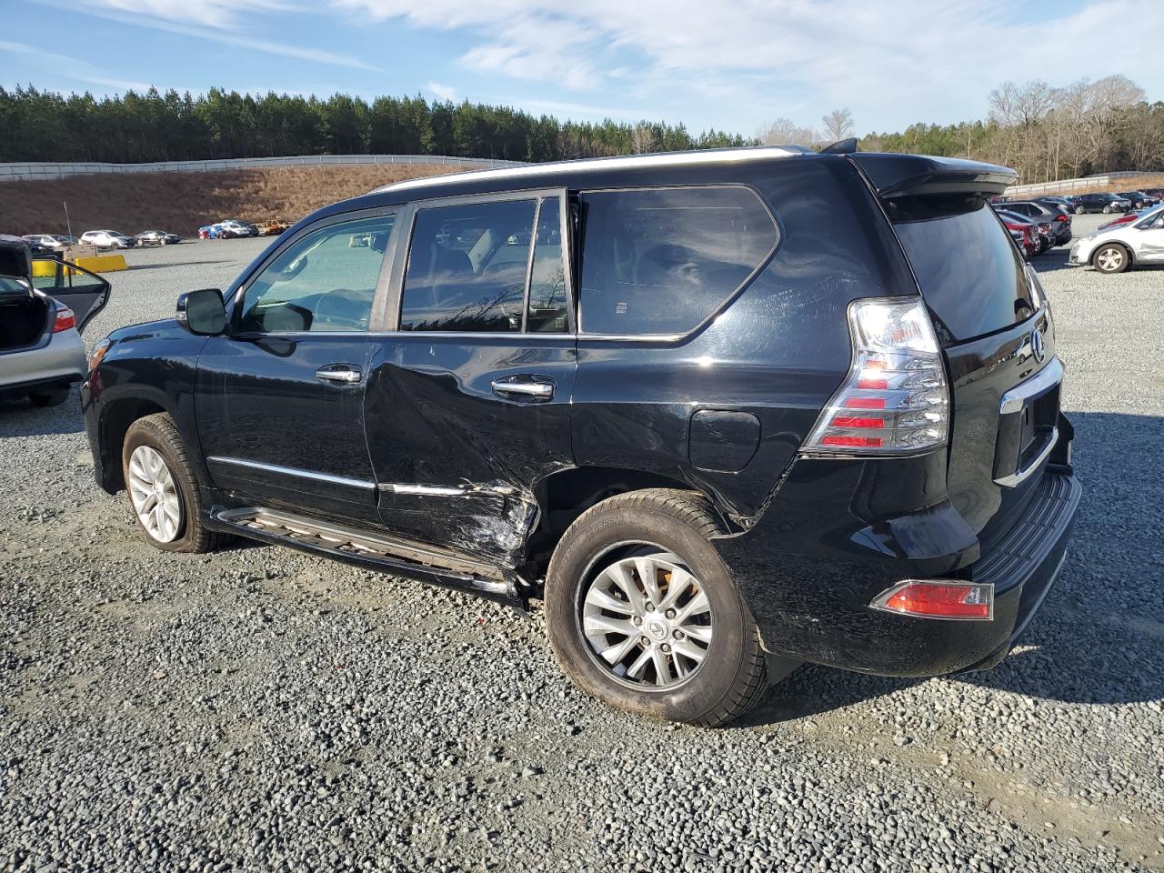 2018 Lexus GX - Image 2