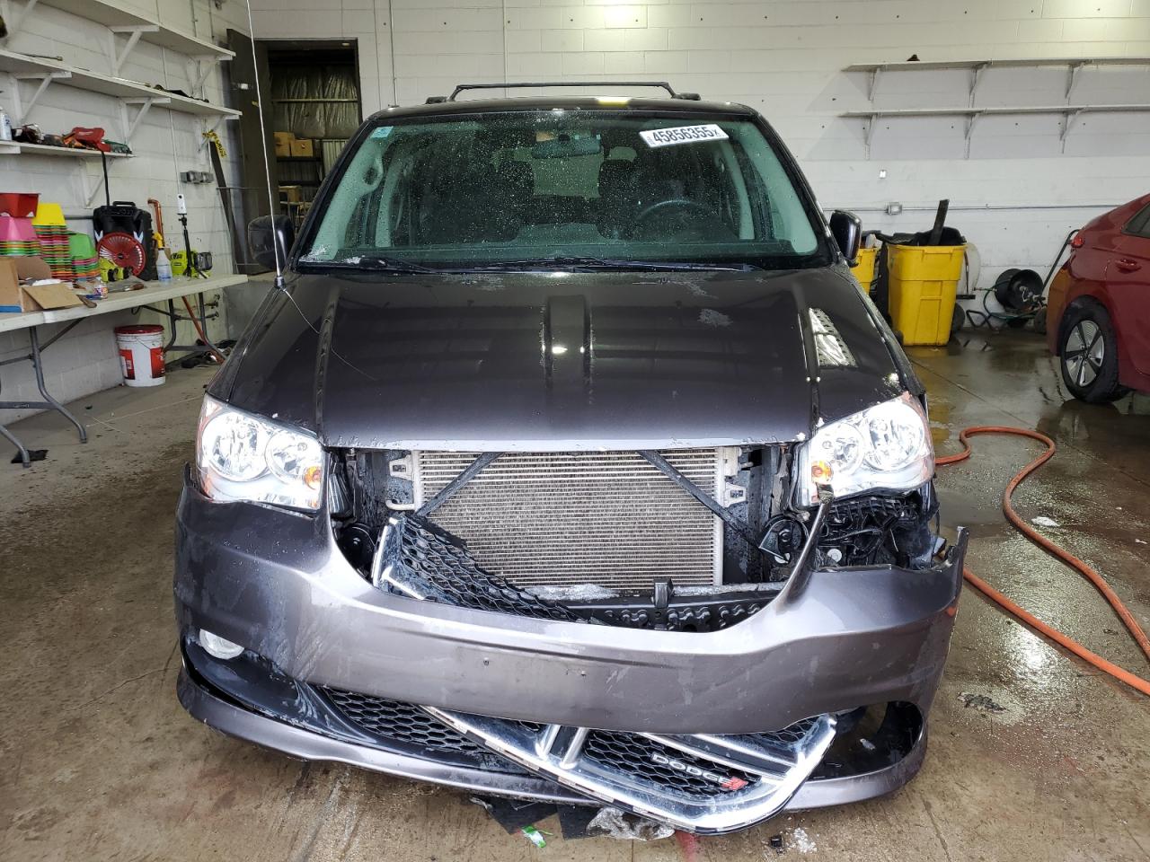 2016 Dodge Caravan - Image 5