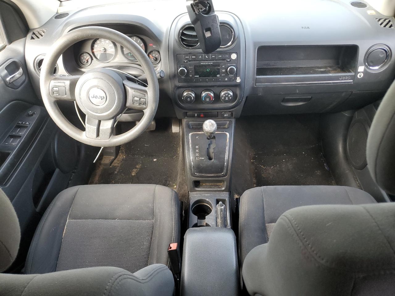 2012 Jeep Compass - Image 8